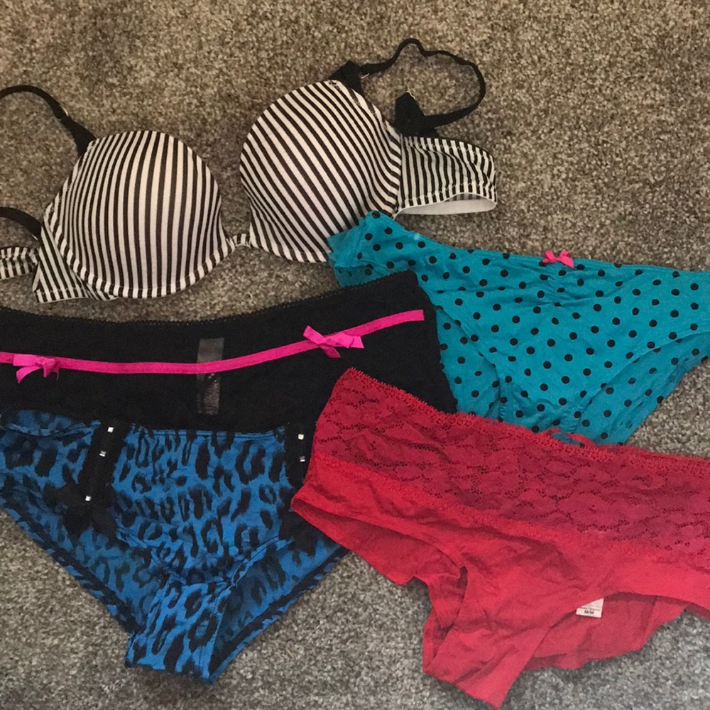 Pattern Mixing Lingerie Set